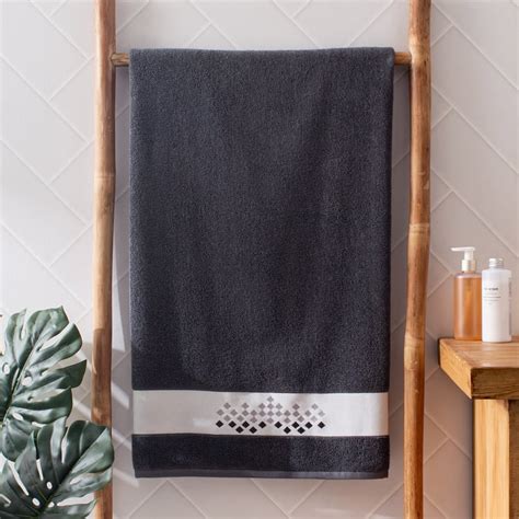 Buy Colour Refresh Essense Cotton Embroidered Bath Towel - 70x140cm ...