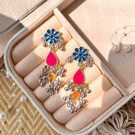 Ruhi Silver – Dhaarni