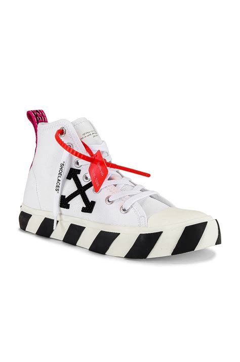 OFF-WHITE Mid Top Sneaker in White & Black | REVOLVE