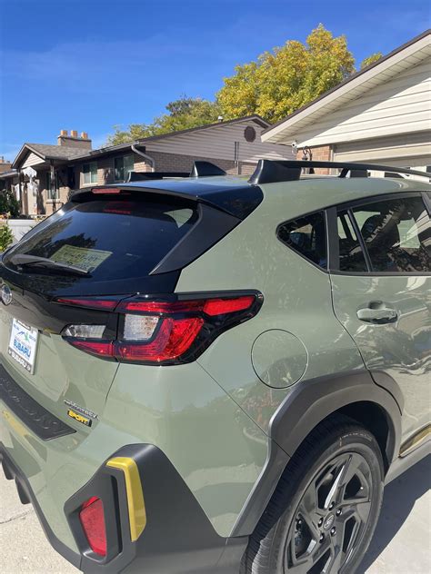 Inspiring 2024 Crosstrek Sport Alpine Green Photos