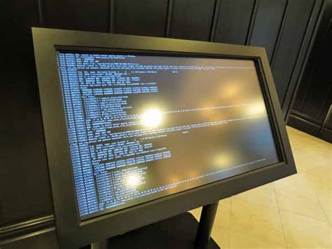 New vs Broken Computer 的图像结果