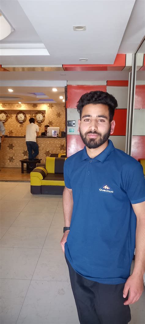 HOTEL PARK PLAZA (Srinagar, Kashmir) - Hotel Reviews & Photos - Tripadvisor