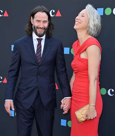 Keanu Reeves La Moglie at Nate Frederick blog