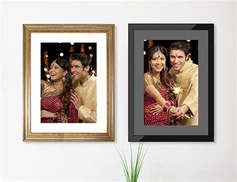 Framed Prints - Create Custom Photo Frams Online India - Frame Prints