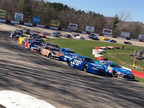 Star Spangled Spectacular at the La Crosse Fairgrounds Speedway - KQ98