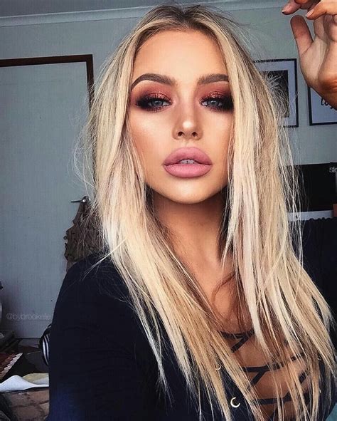bombshell hair and makeup