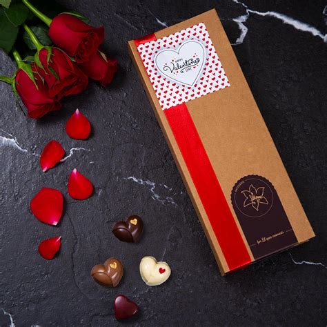 Valentines day chocolates | Heart shaped chocolates | Love chocolate ...