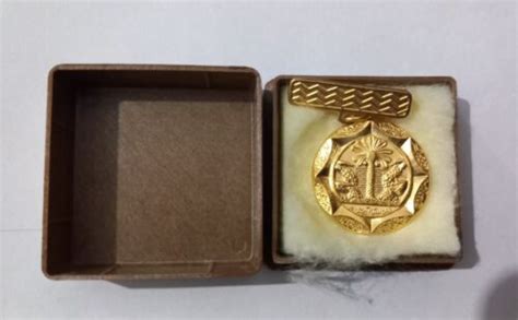 Vantage IRAQ Medal Of Honour 1983 Gulf War,Saddam India | Ubuy