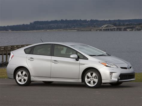 2011 Toyota Prius Specs, Performance & Photos - autoevolution
