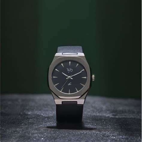 Buy Online Fastrack Vyb Challenger Quartz Analog Black Dial Black Color ...