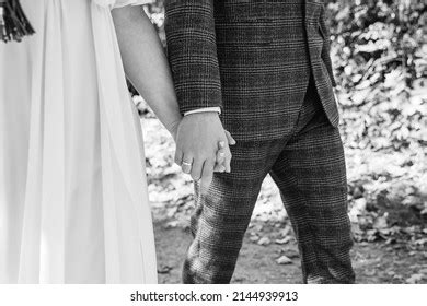 Wedding Handshake HD 的图像结果