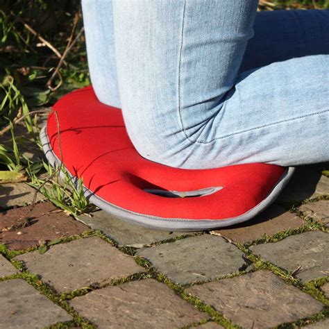 Kneeling Pads For The Garden at Lily Selwyn blog
