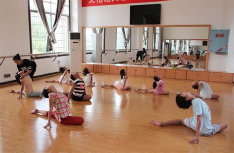 给孩子报一个北京舞蹈的培训班-找课堂