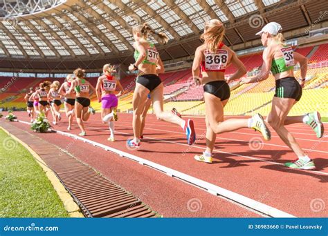 Long Distance Running 的图像结果