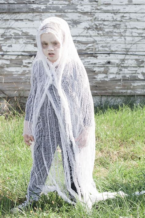 halloween costume scary