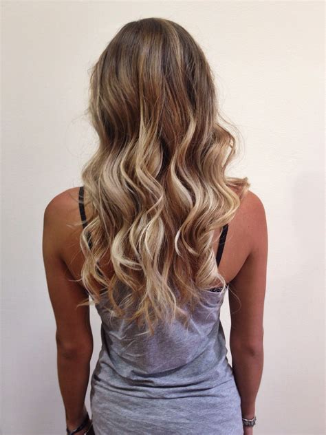 Ombré. balayage. highlights. blonde. beach waves. Long hair. Light ...