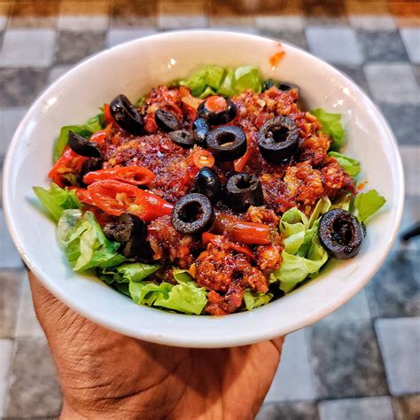 Writers Cafe: A Go-To Place To Fix Your Caffeine Cravings With Your ...