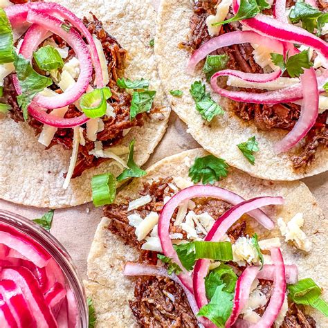 Tacos de Barbacoa (Beef Barbacoa Tacos) - Simple And Fraiche