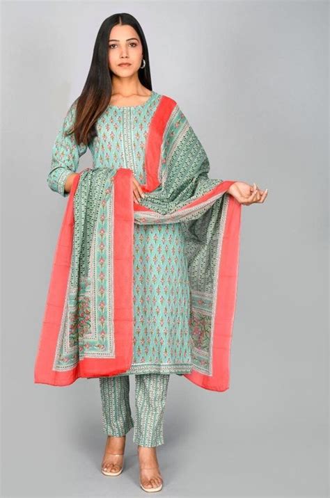 5 Beautiful Jaipur Kurti Palazzo Set Designs | Herzindagi