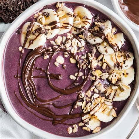 5-Minute Nutella Acai Bowl (Chocolate Acai Bowl, Vegan) | The Fruity Jem