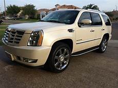 2010 cadillac escalade luxury 2010 cadillac escalade pictures cargurus 2010 cadillac escalade luxury 2010 cadillac escalade pictures cargurus