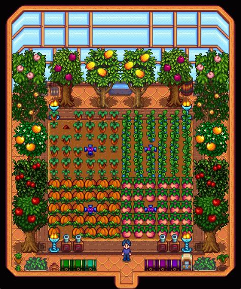 Extremely Organized Greenhouse in Stardew Valley Layout