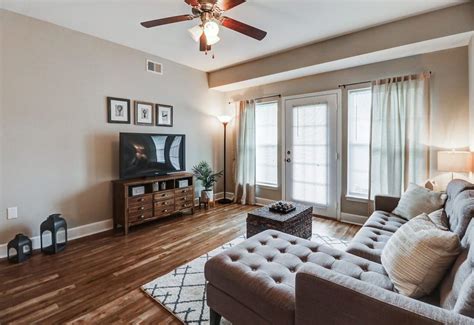Revere At Hidden Creek Photo Gallery | Gallatin, TN Apartment Pictures