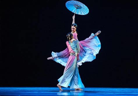 第十一届中国舞蹈荷花奖古典舞评奖系列作品四