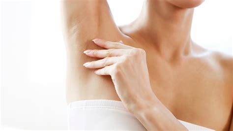 Why Do My Armpits Itch? - Common Causes and Treatments of Itchy Armpits
