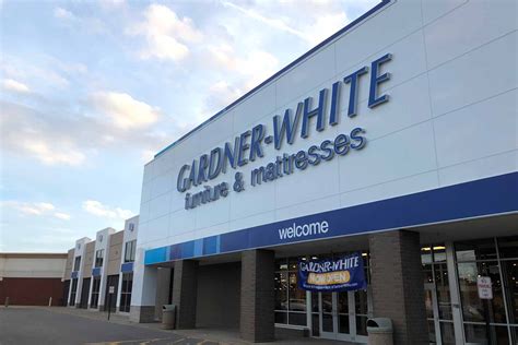 Novi Furniture & Mattress Store in West Oaks [Gardner White]