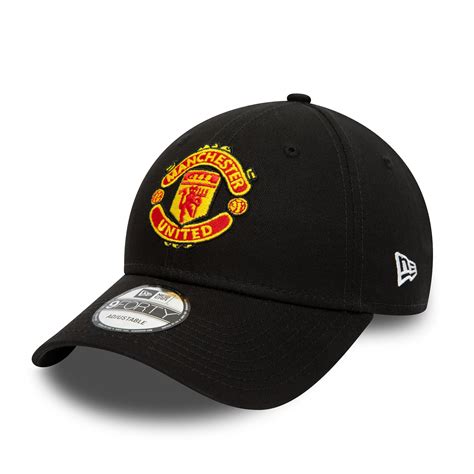Shop Premium Football Caps at New Era Cap India