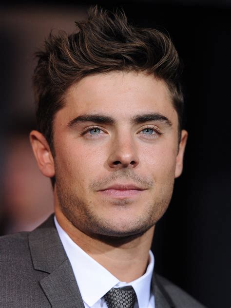 Zac Efron Net Worth Height Weight Ethnicity Eye Color Zac Efron ...