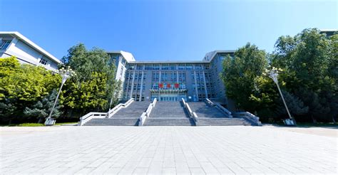 沈阳市第二中学在班主任中开展职业生涯教育培训纪实_规划