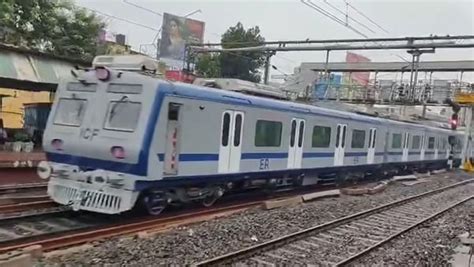Kolkata AC Local Train 的图像结果