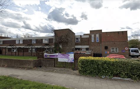 The Oaks - The Oaks Care Home