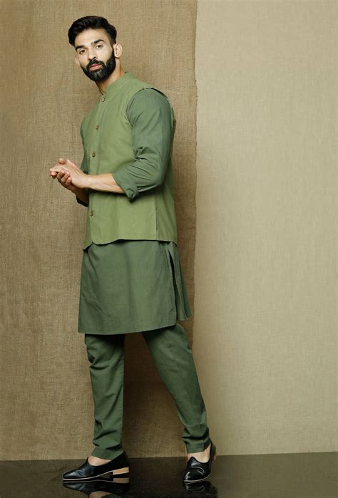 Buy ELINA FASHION Men's Indian Cotton Kurta Pajama And Nehru Jacket ...