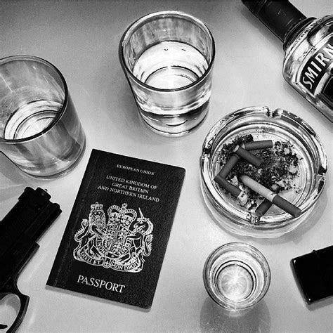 spy aesthetic