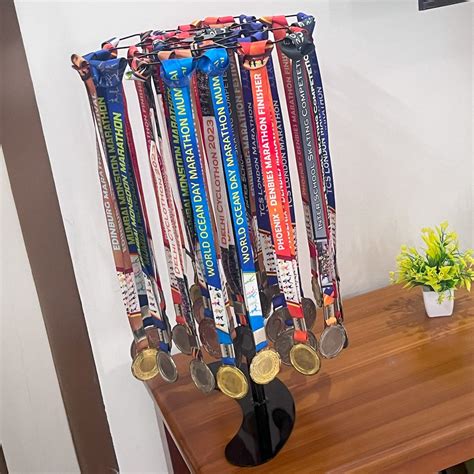 Rotating Medal Display Stand for 75 Medals – Tabletop Medal Hanger for