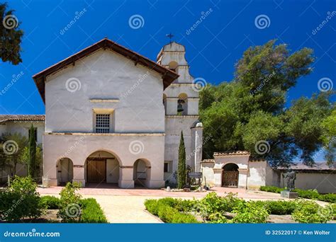 Mission San Juan Bautista editorial photography. Image of adobe - 32522017