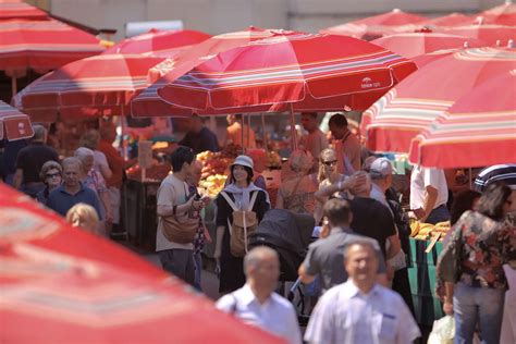 Zagreb Population Exceeds 800,000, Population Growing in One Other County - Total Croatia
