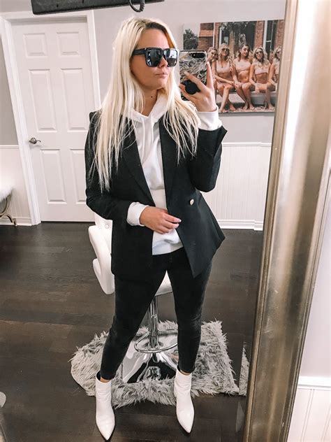 Blazer Chic || Blazer Hoodie Outfit | Cute sweatpants outfit, White ...