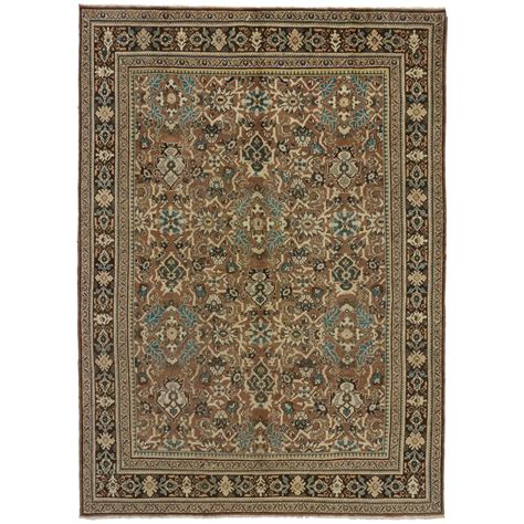 Vintage Persian Style Rug with Traditional Mahal Design at 1stDibs
