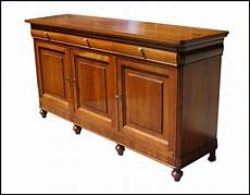 credenza cappuccina credenza cappuccina tre porte la commode di davide corno credenza cappuccina credenza cappuccina tre porte la commode di davide corno