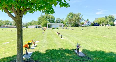 Graveside Services - Tippecanoe Memory Gardens