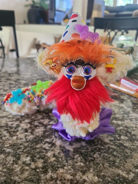 Screaming, Crying, Throwing Up : r/furby