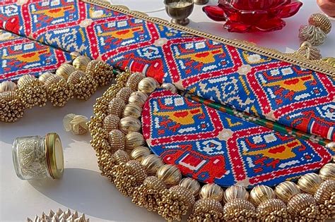 The Chandbali: Bottle Green & Royal Blue Hathi Popat Patola Two Way ...