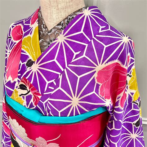 木蓮×麻の葉＊モクレン パープル 紫 花 アンティーク小紋着物 A565 | kimono tento