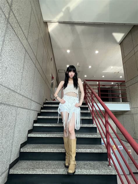 Hong Eunchae Image #347735 - Asiachan KPOP Image Board