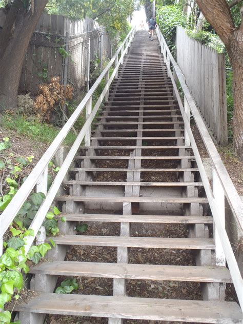 Fit for Free: Santa Monica Stairs
