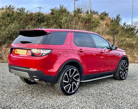 2017 Land Rover Discovery Sport 2.0 TD4 SE TECH 2.0 Diesel Manual Red £ ...